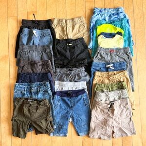 Bundle of 24 Summer Shorts - Size 6 years old